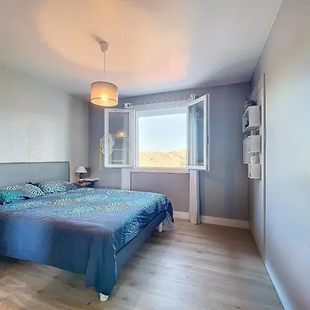 Casa vacanze La Maison Du Golf, 5 Chambres, Piscine, 15 Min De Biarritz